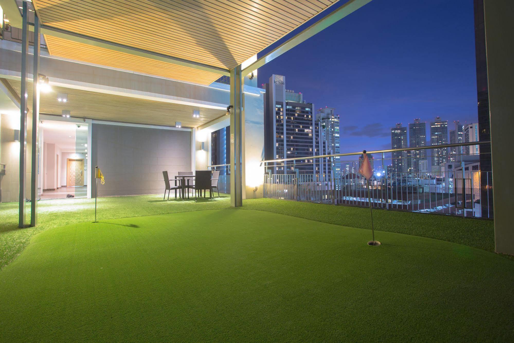 V Residence Bangkok Eksteriør bilde